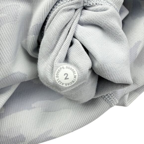 Lululemon Wunder Under High Rise Short 10" Incognito Camo Jacquard Alpine White - Picture 6 of 8